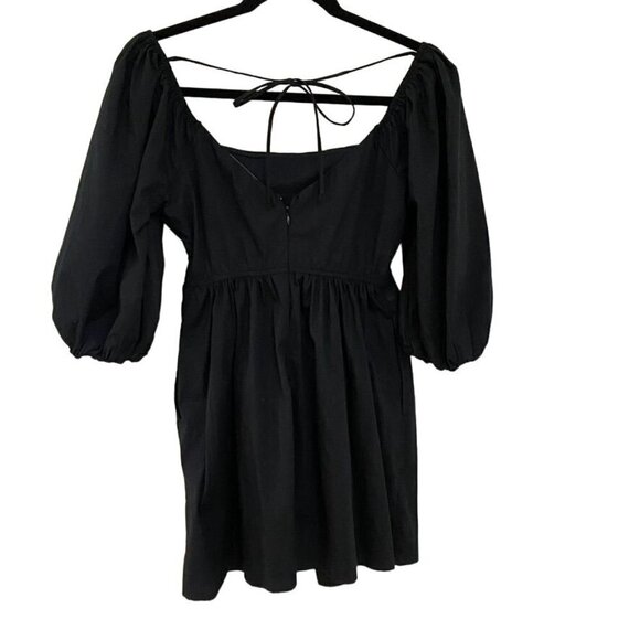 Abercrombie and Fitch Puff Sleeve Flirty Romper Pockets Sz Small - Picture 4 of 4